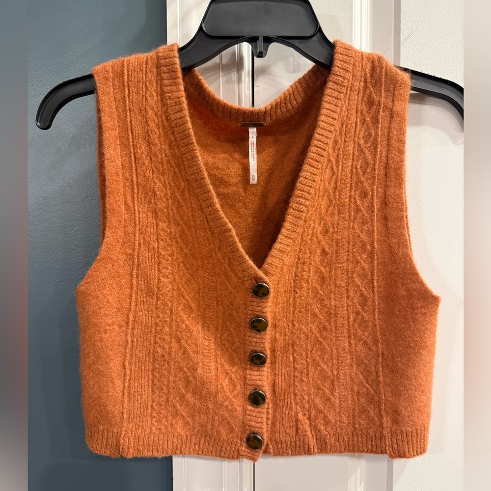 Free People Beatrice Cashmere Vest Cable Knit Button-Down - Picture 2 of 5